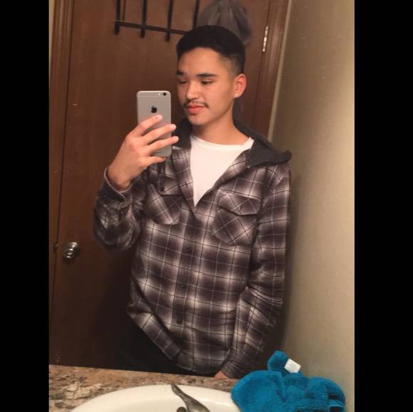 Meet your Posher, Paul - Picture 1 of 1